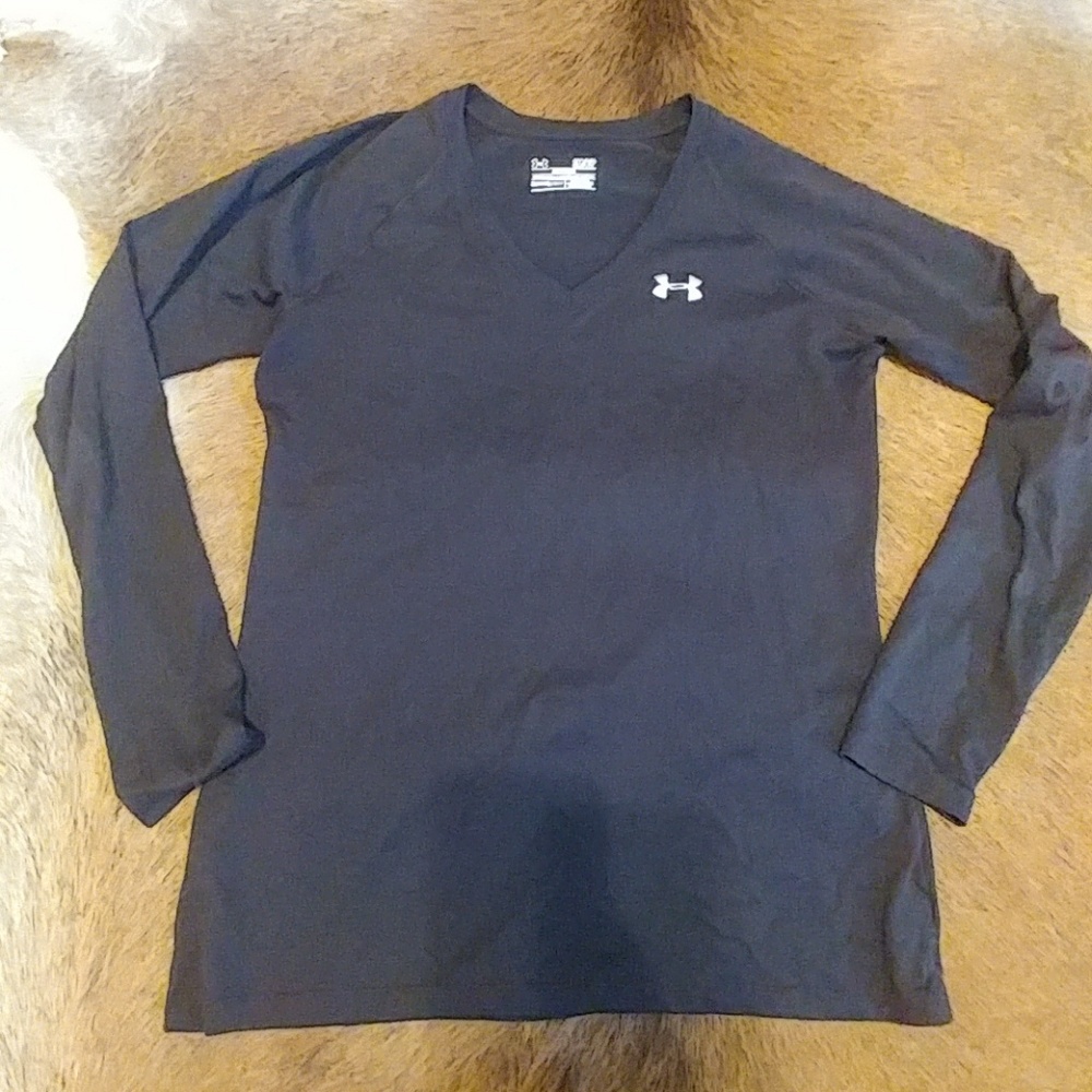 Under Armour long sleeve shirt